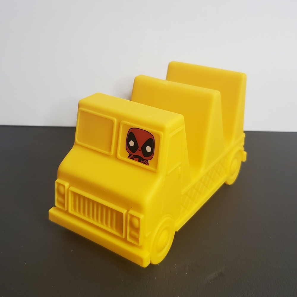 Deadpool Chimichanga Truck Taco Holder Funko Marvel Collectors Corp New
